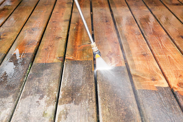 Why Choose Our Certified Pressure Washing Experts for Your Project Needs in Lincoln, NE?